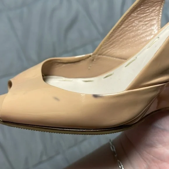 Miu Miu Wedge Patent Leather Pink Nude Sling Back Heel Flawed Size 4